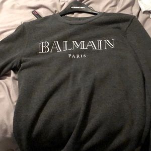 Balmain Paris Long Sleeve size Medium 44